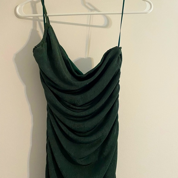 Fashion Nova one shoulder dress - Picture 6 of 8